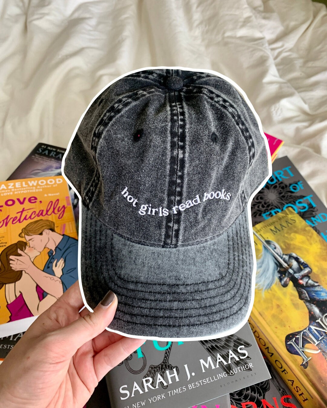 Hot Girls Read Books Vintage Embroidered Dad Hat