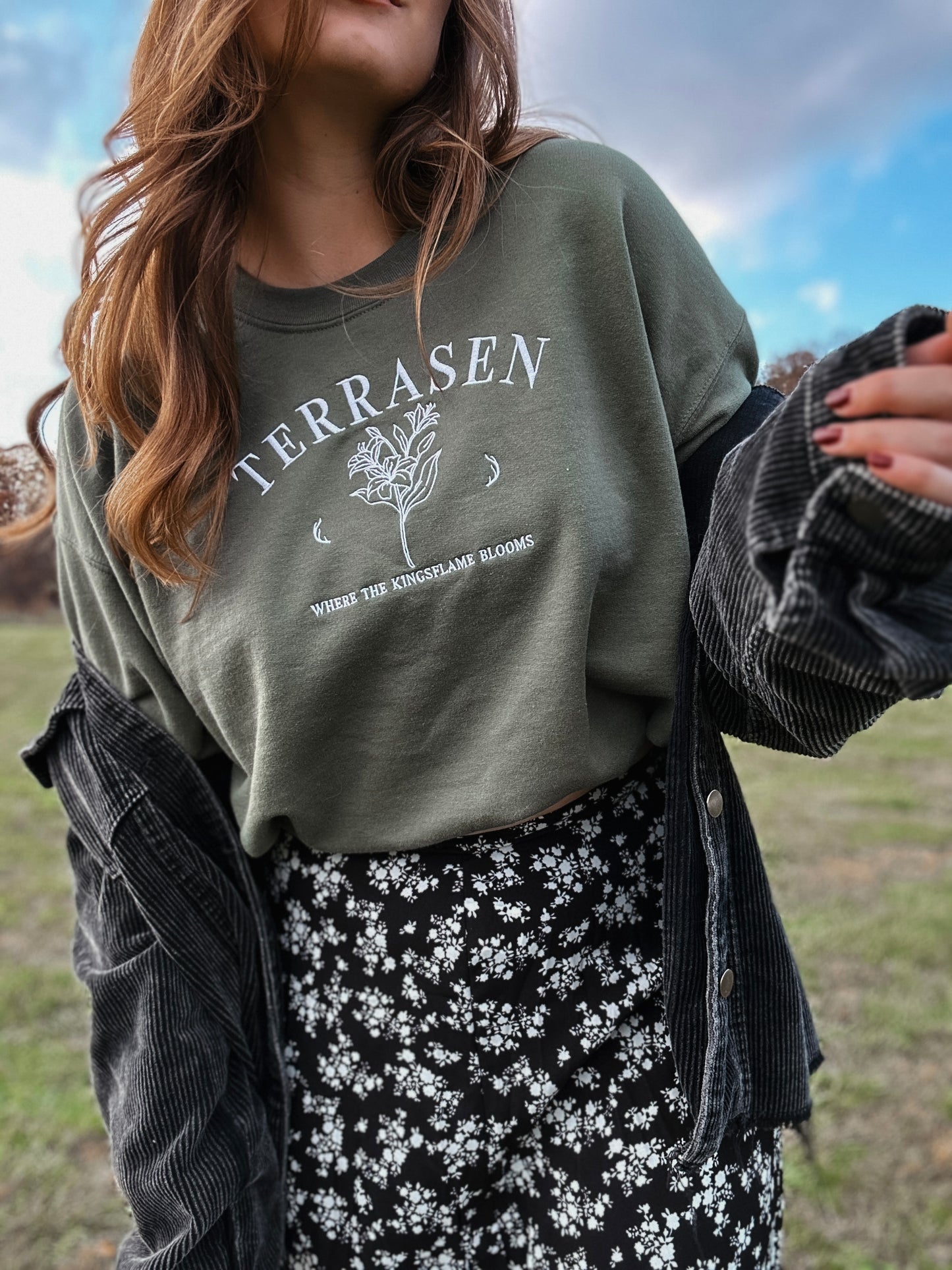 Terrasen Embroidered Sweatshirt